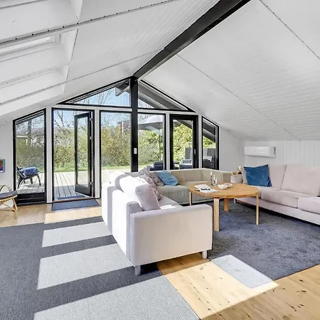 3 Bedroom Lovely In Vaeggerlose